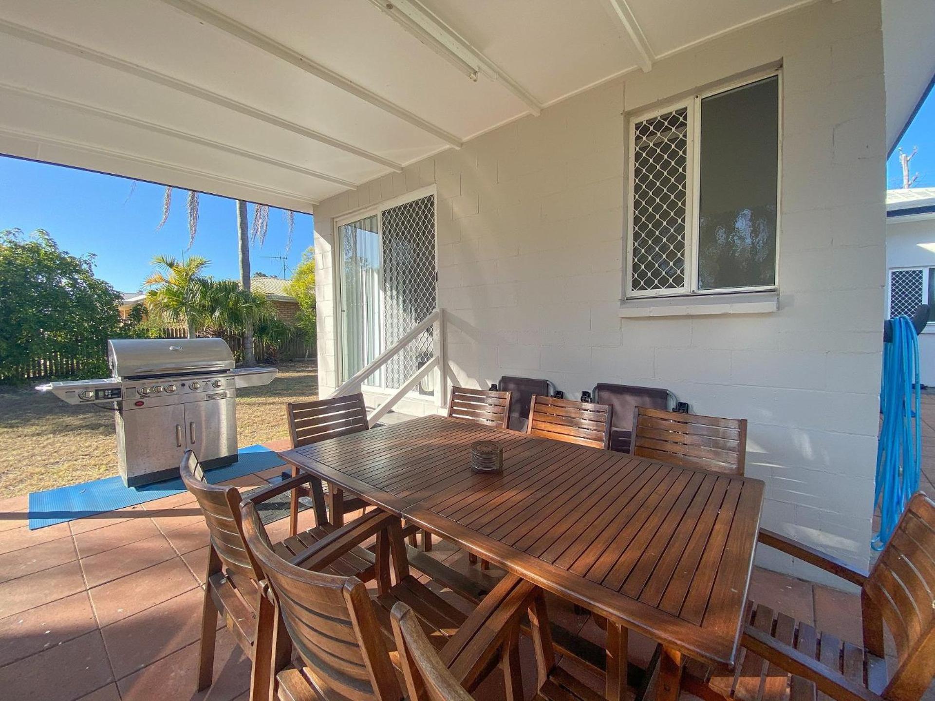 Beach House On Burrum- Close To Beach- 3Br- Wifi-Foxtel 伍德盖特 外观 照片