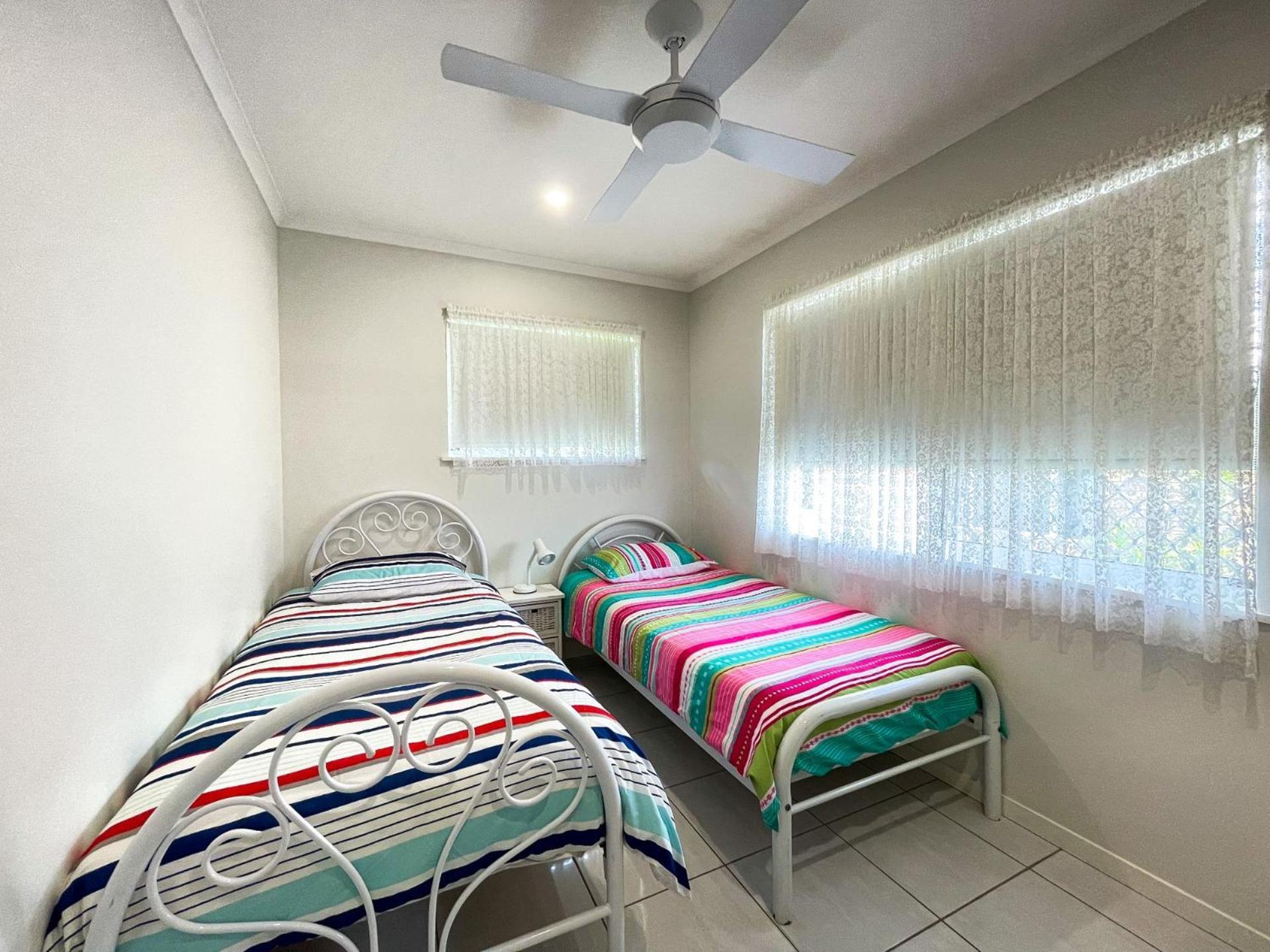 Beach House On Burrum- Close To Beach- 3Br- Wifi-Foxtel 伍德盖特 外观 照片